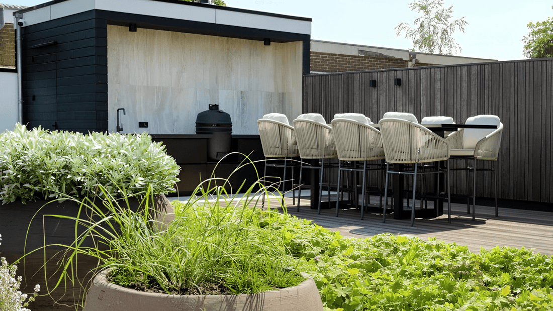 Top 10 Must-Have Accessories for a Luxury Outdoor Kitchen - Importeco