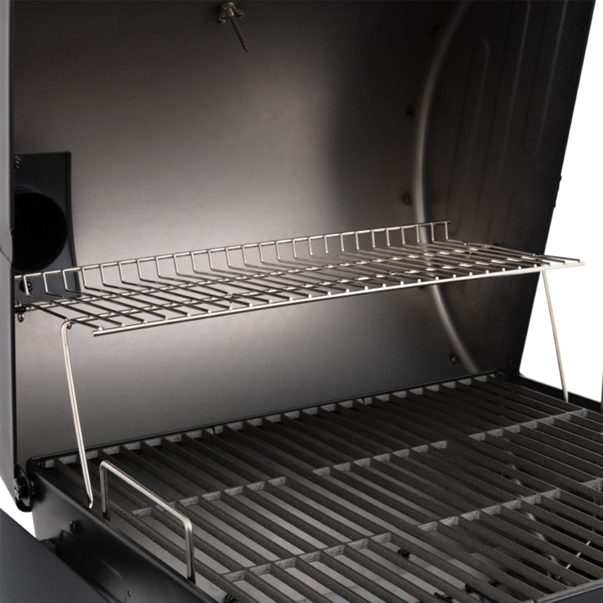 CHAR-GRILLER WRANGLER CHARCOAL BARRELL GRILL WITH METAL FRONT AND SIDE SHELF - Importeco