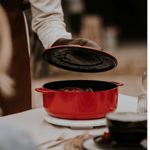 Combekk® Sous-Chef Dutch Oven (24cm) – Enameled Recycled Cast Iron, Red - Importeco