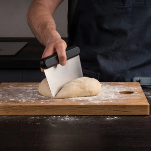 Ooni Pizza Dough Scraper | Bench Scraper & Divider - Importeco