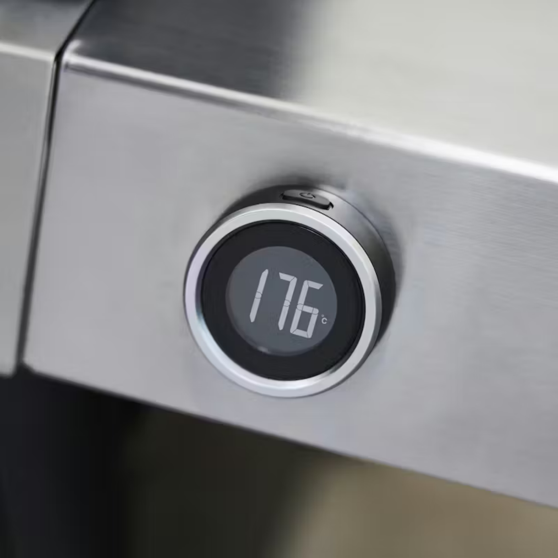 Weber® Genesis® E-325W Gas Grill - Importeco