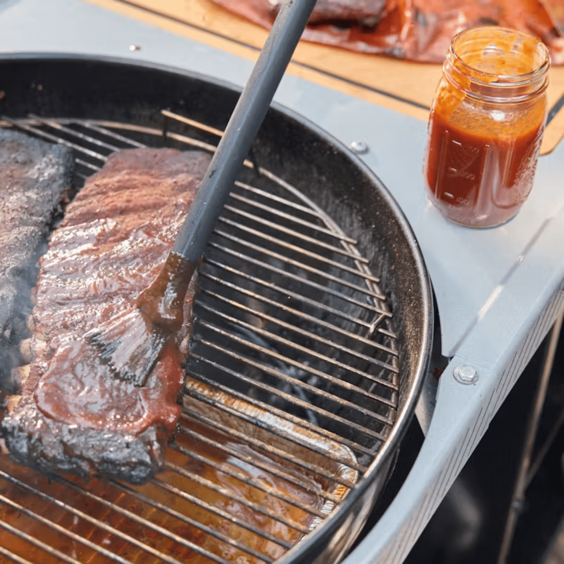 Weber® Performer® Premium 57cm Charcoal Grill - Importeco